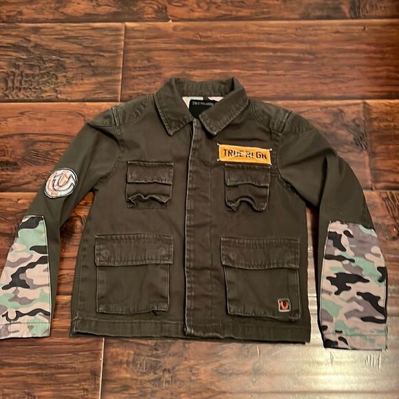 True Religion Kids Military Green Distressed Camouflage Sleeves Print Jacket - Picture 1 of 11